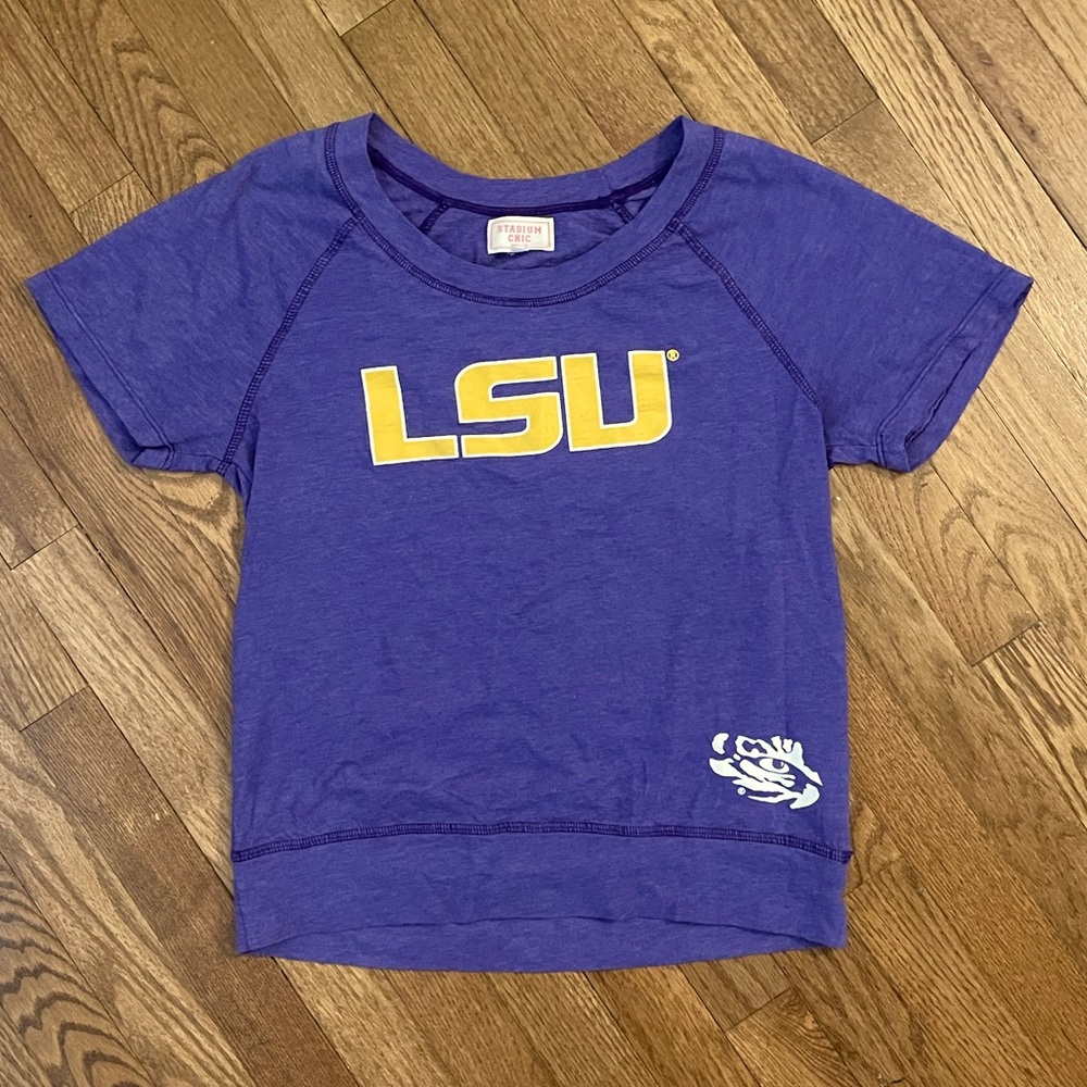 LSU women’s tee, size S